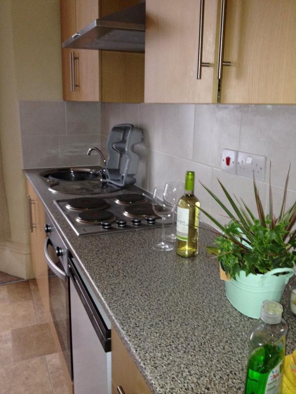 Parade Holiday Apartments Scarborough Ruang foto