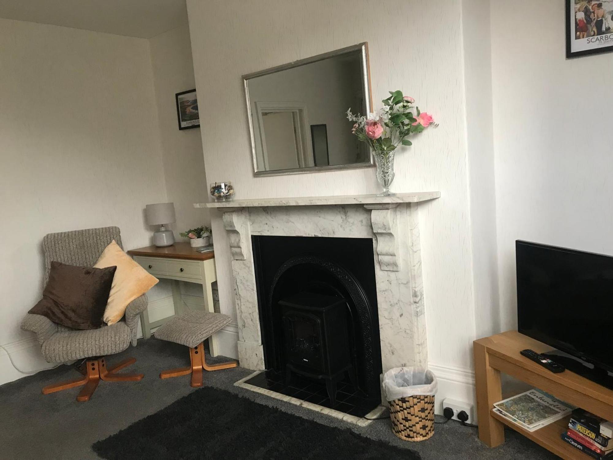 Parade Holiday Apartments Scarborough Bagian luar foto