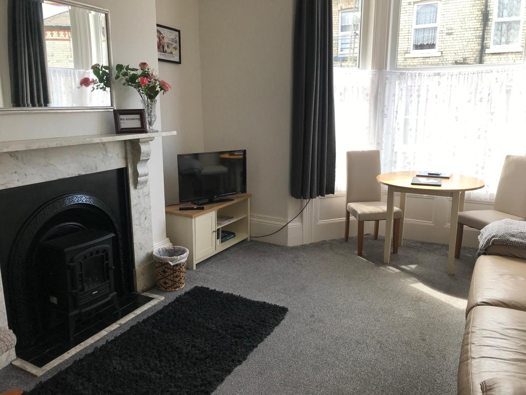 Parade Holiday Apartments Scarborough Bagian luar foto