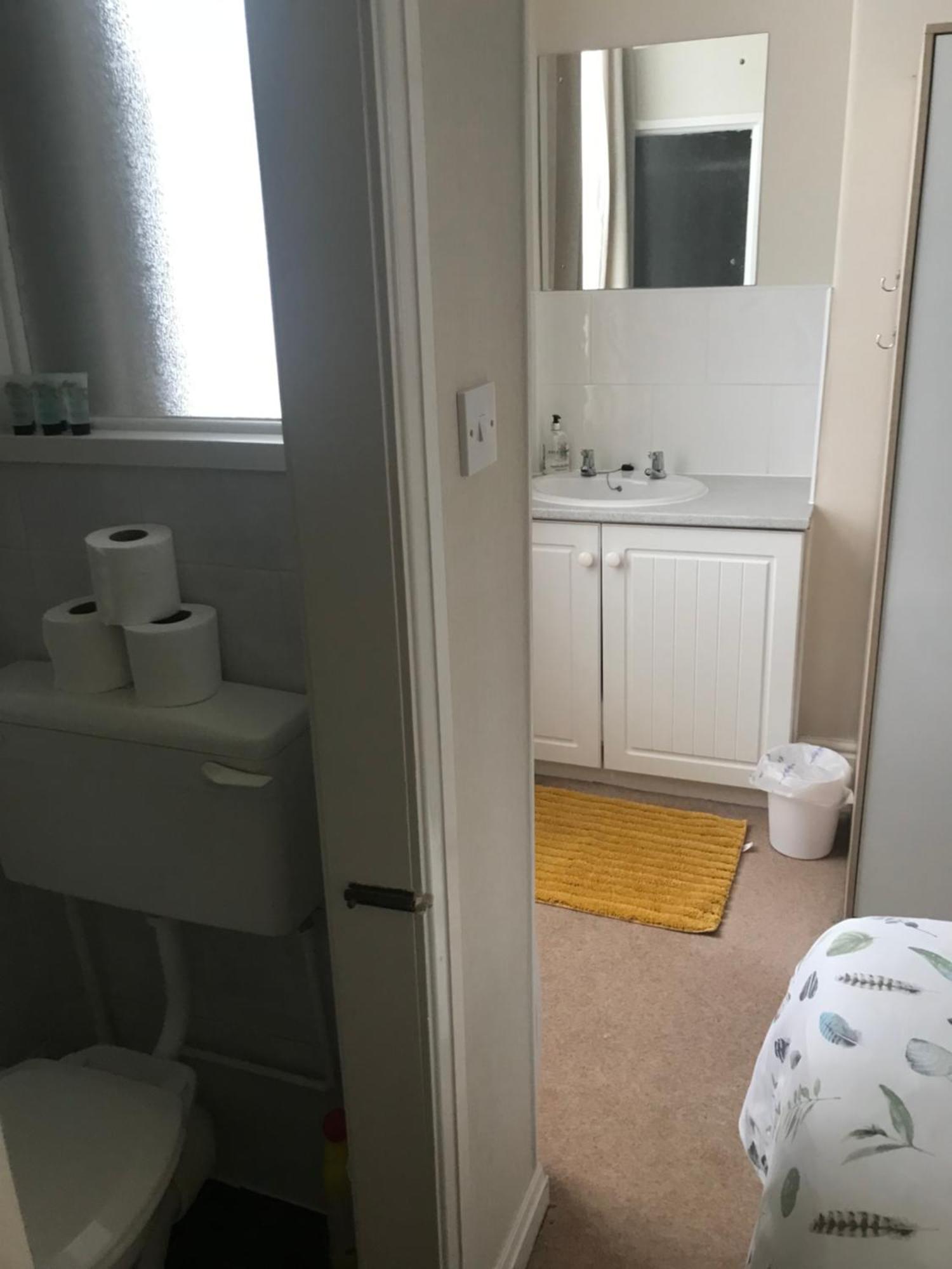 Parade Holiday Apartments Scarborough Bagian luar foto